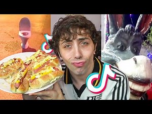 viendo tiktoks y comiendo panchos 🌭