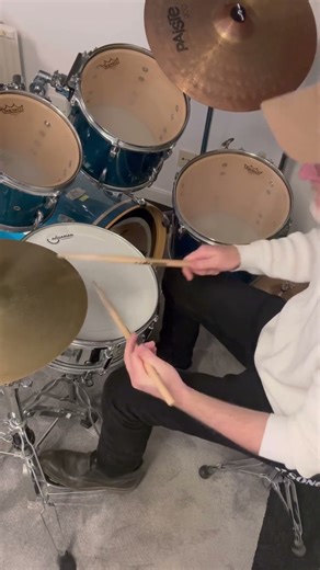 Ghosty 8th note groove with some finesse! 🥁🤓 #drums #drummer