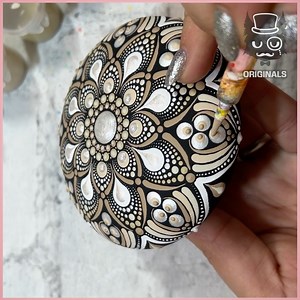 717K views · 5.3K reactions | Turning a Stone into Art ! ✨ | Simple | Facebook