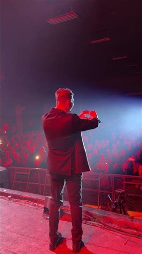SHOWTIMEEEEEE RAFAELA 🌹🌹🌹🌹🌹 ‪@Emanero‬ en Sala 9 #show #Rafaela #Emanero #Harlem