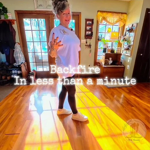 ¡Aprende a Bailar Backfire en Menos de un Minuto!