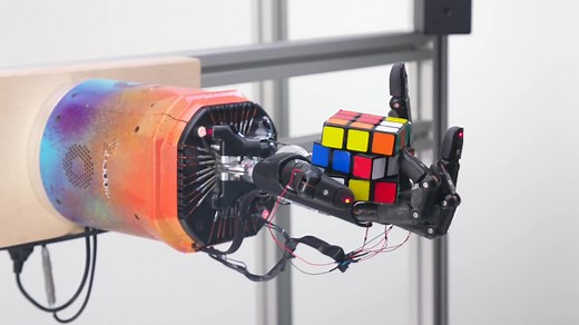 机器人单手玩魔方？OpenAI的仿人机器手Dactyl单手玩魔方全过程