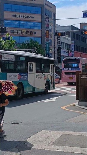 진주 시민버스 5486호 지나가는 영상
