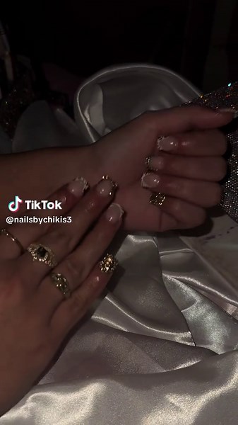 Stunning Nail Art Ideas with Bling