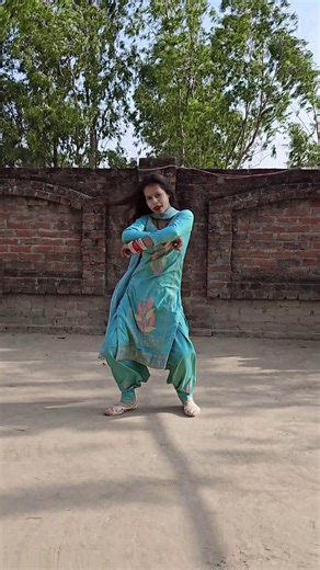 Chamma Chamma 🔥 Dance Cover | Neha Kakkar | Viral Dance Reel 💃 #shorts