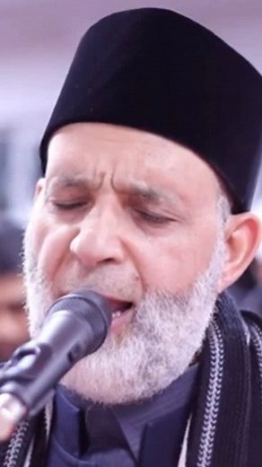 Hassan Saleh on Instagram‎: "⁨ وَإِذَا قِيلَ لَهُمُ اتَّبِعُوا مَا أَنزَلَ اللَّهُ قَالُوا بَلْ نَتَّبِعُ مَا وَجَدْنَا عَلَيْهِ آبَاءَنَا ۚ أَوَلَوْ كَانَ الشَّيْطَانُ يَدْعُوهُمْ إِلَىٰ عَذَابِ السَّعِيرِ (21) ۞ وَمَن يُسْلِمْ وَجْهَهُ إِلَى اللَّهِ وَهُوَ مُحْسِنٌ فَقَدِ اسْتَمْسَكَ بِالْعُرْوَةِ الْوُثْقَىٰ ۗ وَإِلَى اللَّهِ عَاقِبَةُ الْأُمُورِ (22) وَمَن كَفَرَ فَلَا يَحْزُنكَ كُفْرُهُ ۚ إِلَيْنَا مَرْجِعُهُمْ فَنُنَبِّئُهُم بِمَا عَمِلُوا ۚ إِنَّ اللَّهَ عَلِيمٌ بِذَاتِ الصُّدُورِ (23) نُ