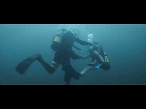 Hot Full Face Scuba Woman hard Underwater fight.