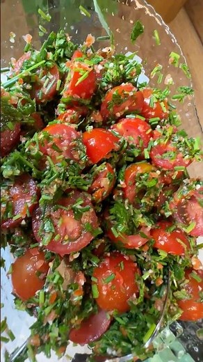🍅🌿 Fresh Mediterranean Salad ✨ #simple #salad #food #foodstyling