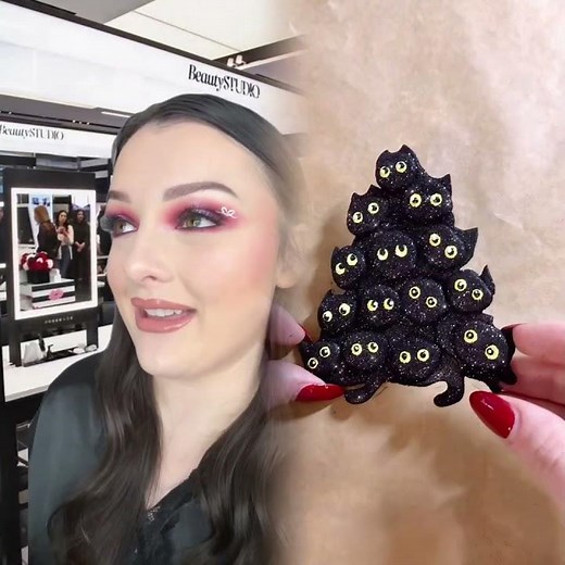 A crazy experience I had working at Sephora during the holidays part 1! #sephora #storytime