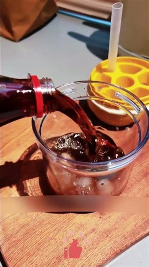 3-in-1 Ice Cube Tray Water Bottle ❄️ Chill, Freeze & Drink!