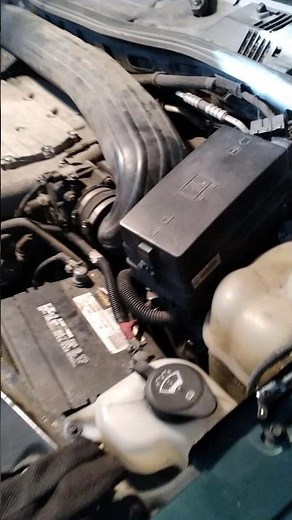 2006 Saturn Vue starter relay