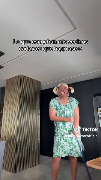 Canciones para mis vecinos: Emir Navarro y risas