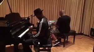 249K views · 989 shares | Got bit by that jazz bug last night with my guy Travis Sayles. Channelling Sir Duke Ellington | Jamie Foxx | Facebook