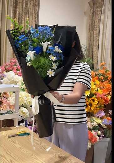 Creative Floral Arrangements with Faux Flowers