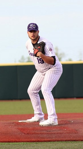Cheers to a 6 day homestand!! Who’s coming to a game this week? #baseball #fyp #ohio #frontierleague #summer