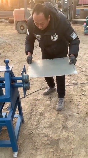 How to Reinforce Sheet Metal: Manual Beading Machine Basics#youtubeshorts