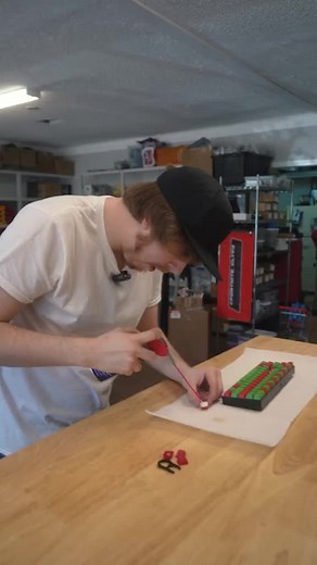131K views · 310 reactions | WD40 on keycaps? #pc #pcgaming #smallbusiness #weirdrequest #customerorder | Alt customs | Facebook