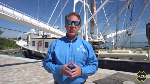 ACR ResQLink View - Buoyant Personal Locator Beacon with GPS for Hiking, Boating and All Outdoor Adventures (Model PLB 425) ACR 2922