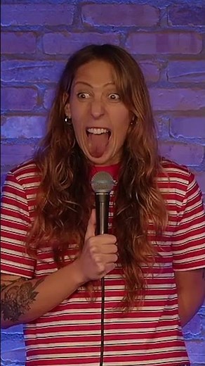 it's all in how they hang #standupcomedy #crowdwork