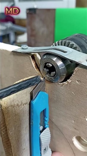 🛠️I was today years old when I learned this wire hack#woodworking #tools4life #tools#diy #hack
