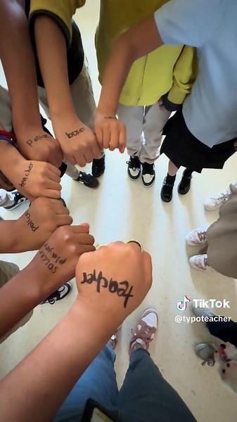 Small but mighty…. Ending my 7th year teaching with my beautiful and crazy 1st graders. I never imagined being with lower grades, but this has really shown me patience and pure love. My babies are moving on to 2nd grade now! 🥲♥️🦋 #teacherlife #teachersoftiktok #elementaryteacher #firstgrade #secondgrade #careers #summervibes #goodvibes #goodluck #iloveyou #texasteacher #trends #studentlife #student #mybabies 📚🎓