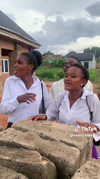 Tapping current from back