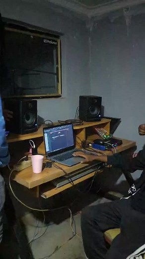 Jay Tway featuring Chizmo and Bee Jay - Upcoming Release