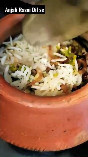 Homemade Matka Biryani | घर मे मटका विरयानी कैसे बनाए| Dum Biryani #shorts #ytshorts #biryani