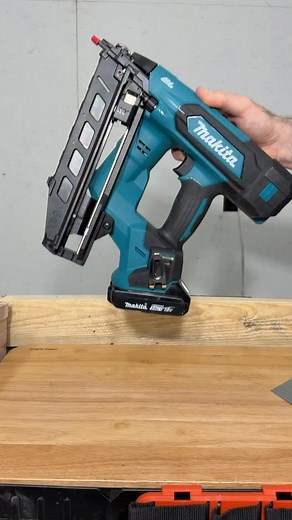 Makita has just announced New 18v nailers! • Here is the angled 16g It can take 1-1/4 to 2-1/2 • So let’s toss in a compact battery and some 2-1/2 nails and see how it does • First some pine with ease, I found some maple cutoffs and left in the 2-1/2. Now it is a full depth and as you can see it had no problem and even at that speed it kept them sinking at a consistent depth • Now bump fire isn’t normally something you use on a nailer like this but it does show the power of it, especially with t