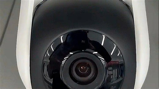 小米摄像头安装便捷，新手也能快速上手，守护家庭安全更省心。