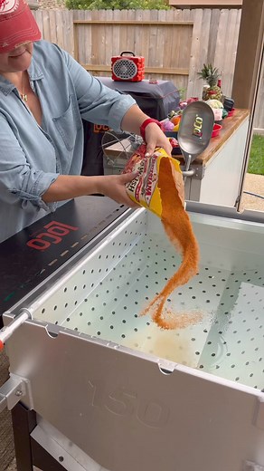 1.2M views · 8K reactions | Now dat is how you do a crawfish boil 咽咽咽咽 #crawfishboil #crawfish #lococookers LoCo | Little Cajun House | Facebook