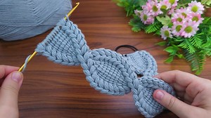 22K views · 203 reactions | ♡☆New sequential Tunisian hair band crochet model☆♡ very easy design Tunisian crochet hair band model explanation #crochet #tunisiancrochet | Aslı ile El Sanatları | Facebook