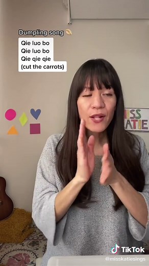 Engaging Preschool Music Teacher Shares Dumpling Song