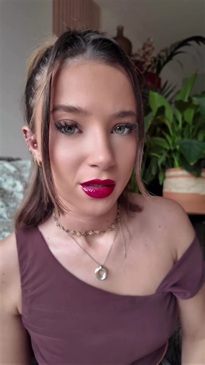 Ma puce en sucre 🍬 Grâce à @Yepoda , tu peux enfin avoir une skincare incroyable, efficace et à moindre coûts grâce aux soldes d’hiver puisque tu as -26% sur TOUT LE SITE ( sans exception) avec le code Winter26 jusqu’au 1er février 2026 ❄️🤍 Produits utilisés : • The Calm Balm • The Bubble Double • The Mist Have • The Repair Hero • The Midnight Magic • The Glow Hero (mon chouchou pour toujours 🫢) *collaboration commerciale* #yepoda #kbeauty #skincarelover #skincareroutine #selfcare