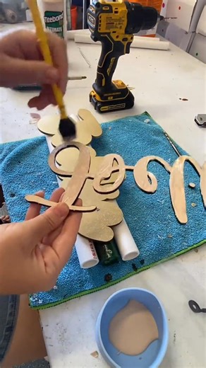 Attaching backer board to the pvc pipe and adding the lettering- etsy order request to see it on TikTok 🥰 next is handle and Poms to be added! #pettybettyco #cheerstick #cheersticktutorial #tutorial #spiritstick #pompomsign #woodensigns | PettyBetty Co.