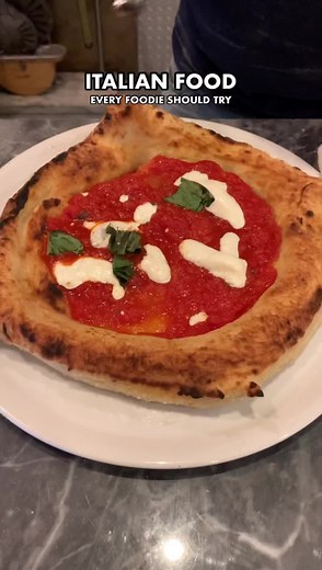 1.5M views · 10K reactions | Italian food every foodie should try Scuola Vecchia Pizza e Vino | Josiah Eats | Facebook