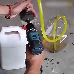 1.5M views | Pompă portabilă care se potrivește tuturor burghiilor standard  Pentru pomparea ușoară a uleiului, golirea piscinei, turnarea îngrășămintelor lichide și a altor lichide! ▶▶ https://top.vigoexpress.ro/rotopump/t1/v1/lp1?sp=7769i997 | Vigoexpress | Facebook