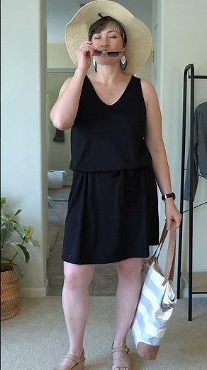 Mariel's Secret to the Ultimate Summer Travel Wardrobe? Merino wool.