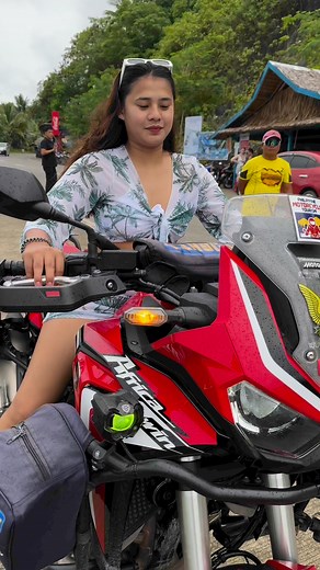 3.1M views · 10K reactions | Yung tinatry mo din mag human drone sa Coconut view deck , Siargao☺️藍 | Jet Lee | Facebook