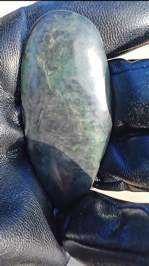 Californian Black Dkinned Big Sur Nephrite Jade - Hand Polished Stone - Etsy