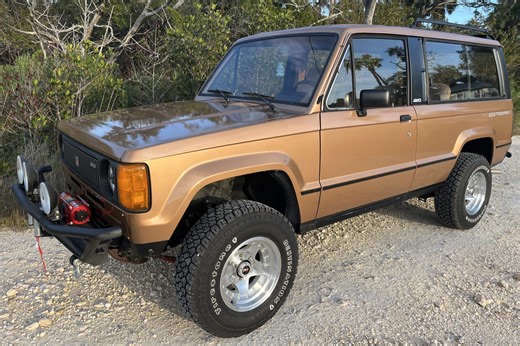 1986 Isuzu Trooper II 2-Door 5-Speed