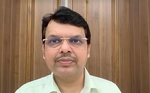 275K views · 2.6K reactions | Railway Ministry has asked for permission for 7 trains from Mumbai to West Bengal.‬ ‪No permission has been given yet.‬ ‪I appeal WB CM Mamata didi to give permission ASAP so that migrant workers don’t go on foot.‬ ‪I appeal Maharashtra CM & other MVA leaders to talk to didi and get permission. | Devendra Fadnavis | Facebook