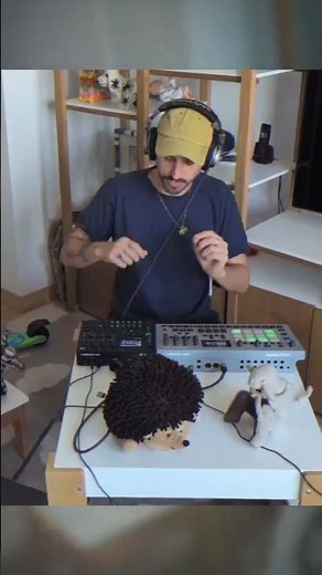 techno jam in the playground #digitone #techno #elektron #dawless