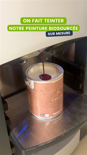 Kenzaï France on Instagram: "🎨 On vous emmène teinter une peinture sur mesure ! Et si on arrêtait de choisir entre couleur tendance, qualité et composition ? La gamme de peintures à teinter @prodirox c’est : 🌿 Une base biosourcée, formulée à partir de matières premières d’origine naturelle 🎨 LA couleur parfaite, teintée sur mesure ✅ Une bonne couvrance et une application agréable La couleur, oui ! Mais pas à n’importe quel prix 🙅 📍 Dispo en agences et sur kenzai.fr Dites-nous quelle couleur