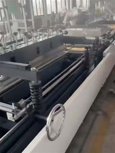 Plastic packaging bags #bag making machine #three-side seal bag making machine #bubble wrap machine #stretch wrap machine #coating machine #printing machine #woven bag machine #tear film machine Real photos of the machines in Southeast Asia, Africa, and the Middle East塑料包装袋#制袋机#三边封制袋机#气泡膜机缠绕膜机淋膜机印刷机编织袋机撕裂膜机实拍机器东南亚非洲中东