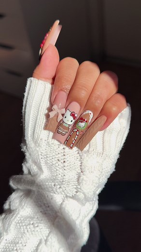 Hello Kitty Gingerbread Nail Art Ideas for Christmas