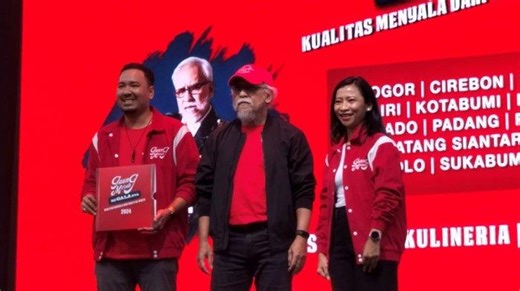 Sisa Tahun Ini Iwan Fals Gelar Konser di 25 Kota, Dimulai dari Sukabumi pada 8 Juni - Tribunnews.com