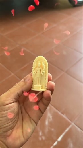 Unbelievable Bone Carving Skills – Buddha & Creative Art!