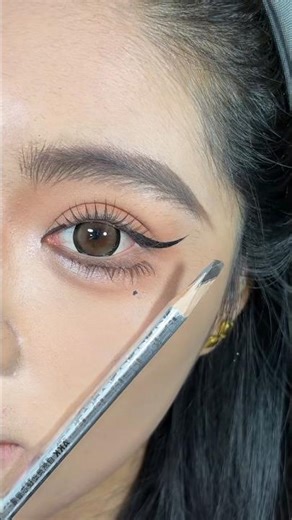 So Easy Anyone Can Draw Perfect Brows! | Beginner Eyebrow Tutorial #eyebrowtutorial #shorts