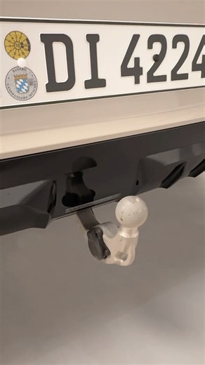 26K views · 295 reactions | Here is the electric tow hook in the new 2025 BMW X3 #bmwx3 #bmw #towing #bmwnation #carswithoutlimits | BMWBLOG | Facebook